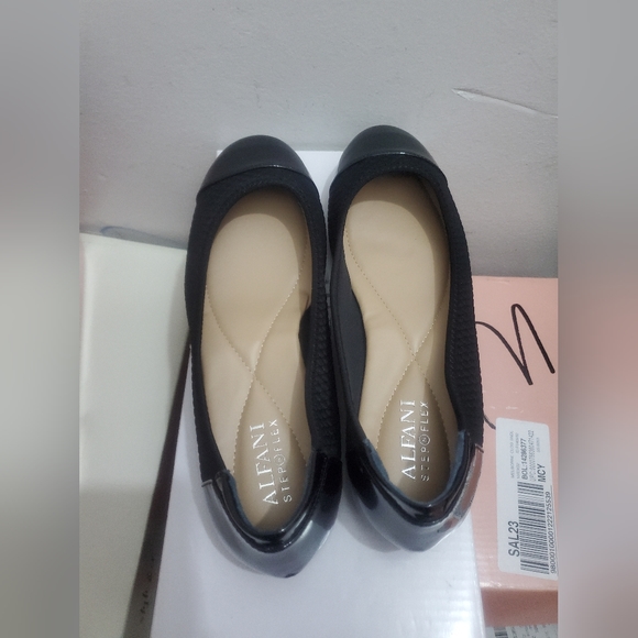 Alfani Women's Step 'N Flex Tavii Flats, - Picture 2 of 5